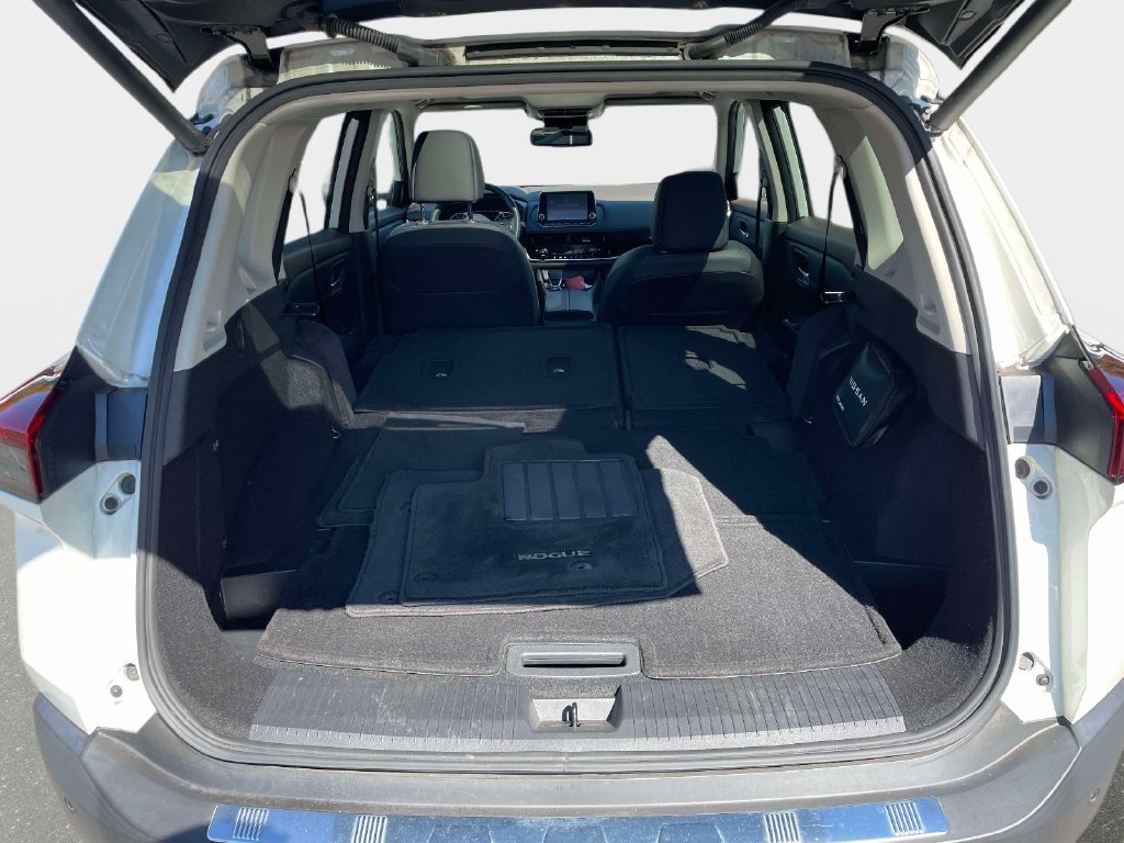 Used 2023 Nissan Rogue SL AWD/4WD image 14