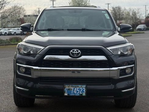 Used 2016 Toyota 4Runner Limited image 8