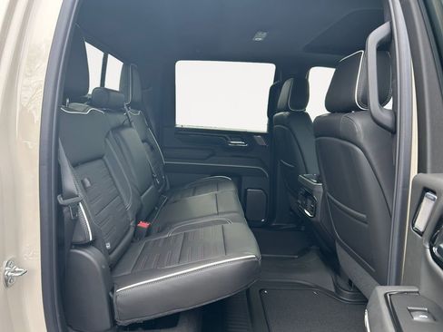 New 2026 GMC Sierra 2500 AT4X w/ LPO, Black Badging Package image 11