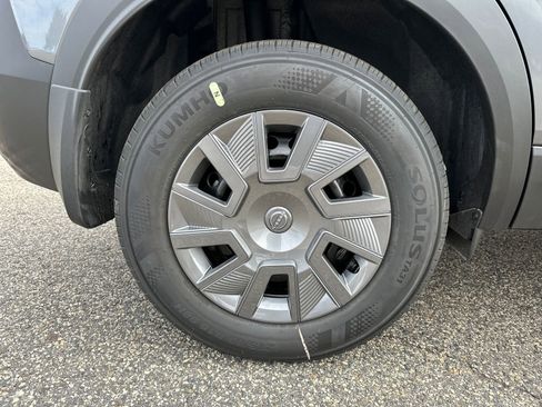 New 2026 Nissan Kicks S FWD image 17
