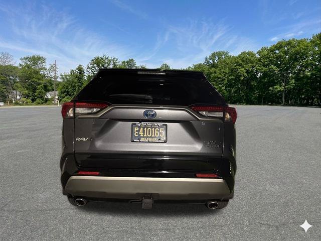 Used 2023 Toyota RAV4 XSE w/ XSE Grade Weather Package AWD/4WD image 7