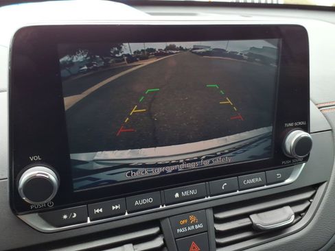 Used 2022 Nissan Altima 2.5 SR FWD image 28