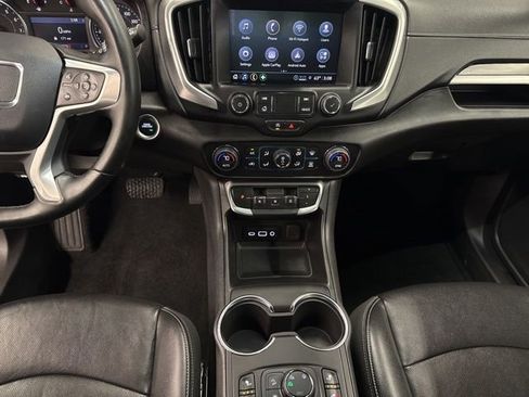 Used 2024 GMC Terrain SLT AWD/4WD image 19