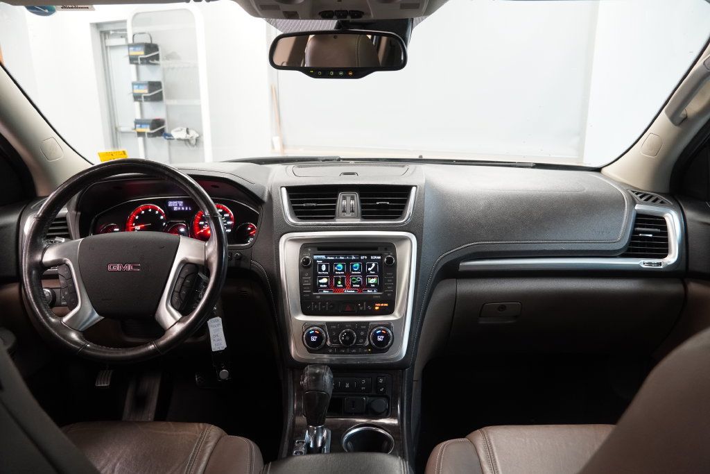 Used 2017 GMC Acadia Limited SLT AWD/4WD image 22