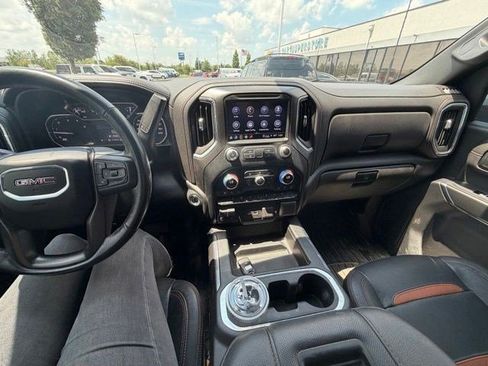 Used 2022 GMC Sierra 2500 AT4 AWD/4WD image 7