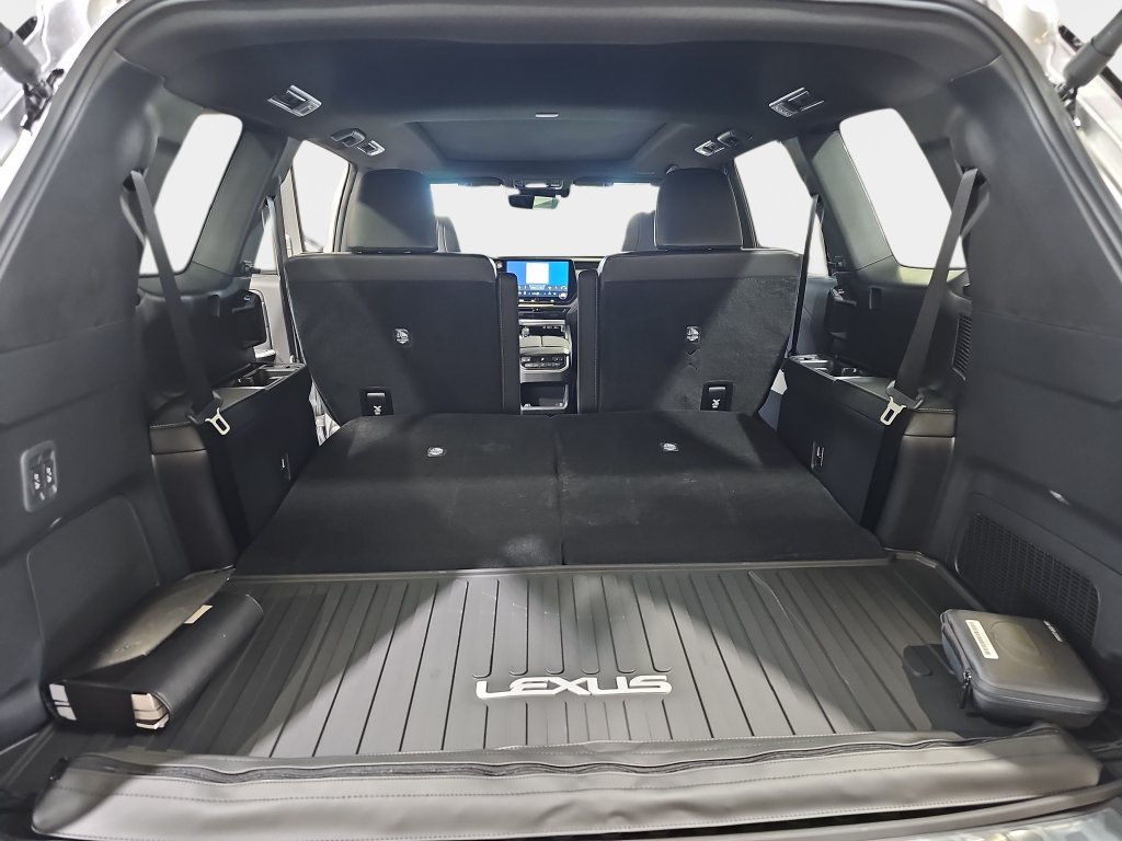 New 2026 Lexus TX 350 AWD image 12