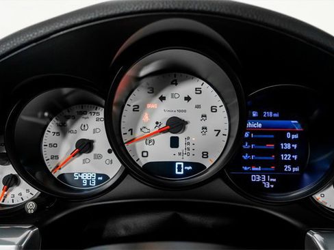 Used 2017 Porsche 911 Carrera image 36