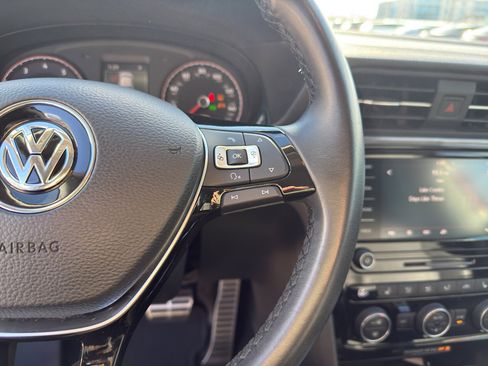 Used 2020 Volkswagen Passat 2.0T R-Line image 17