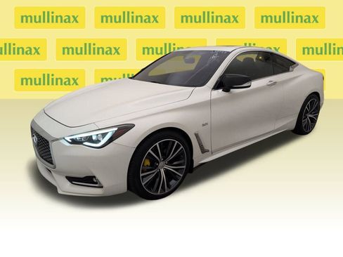 Used 2018 INFINITI Q60 3.0t Luxe w/ Sensory Package 3.0T Luxe image 12