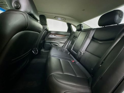 Used 2016 Cadillac XTS Luxury FWD image 14