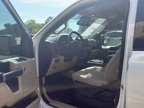 Used 2019 Ford F150 XLT w/ Equipment Group 301A Mid RWD image 9