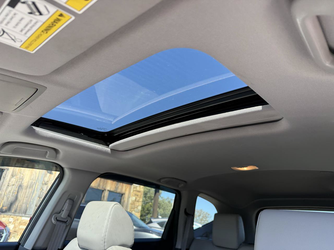 Used 2018 Honda CR-V Touring image 7