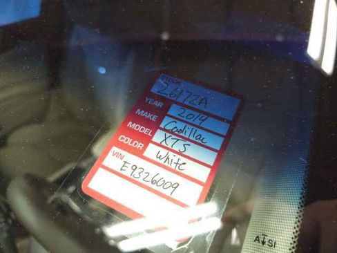 Used 2014 Cadillac XTS Premium AWD/4WD image 33