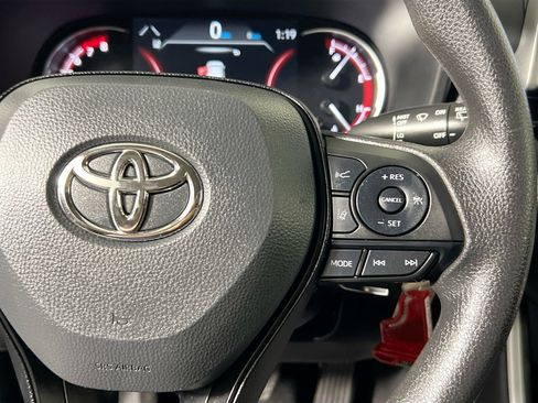 Used 2025 Toyota RAV4 LE FWD image 18
