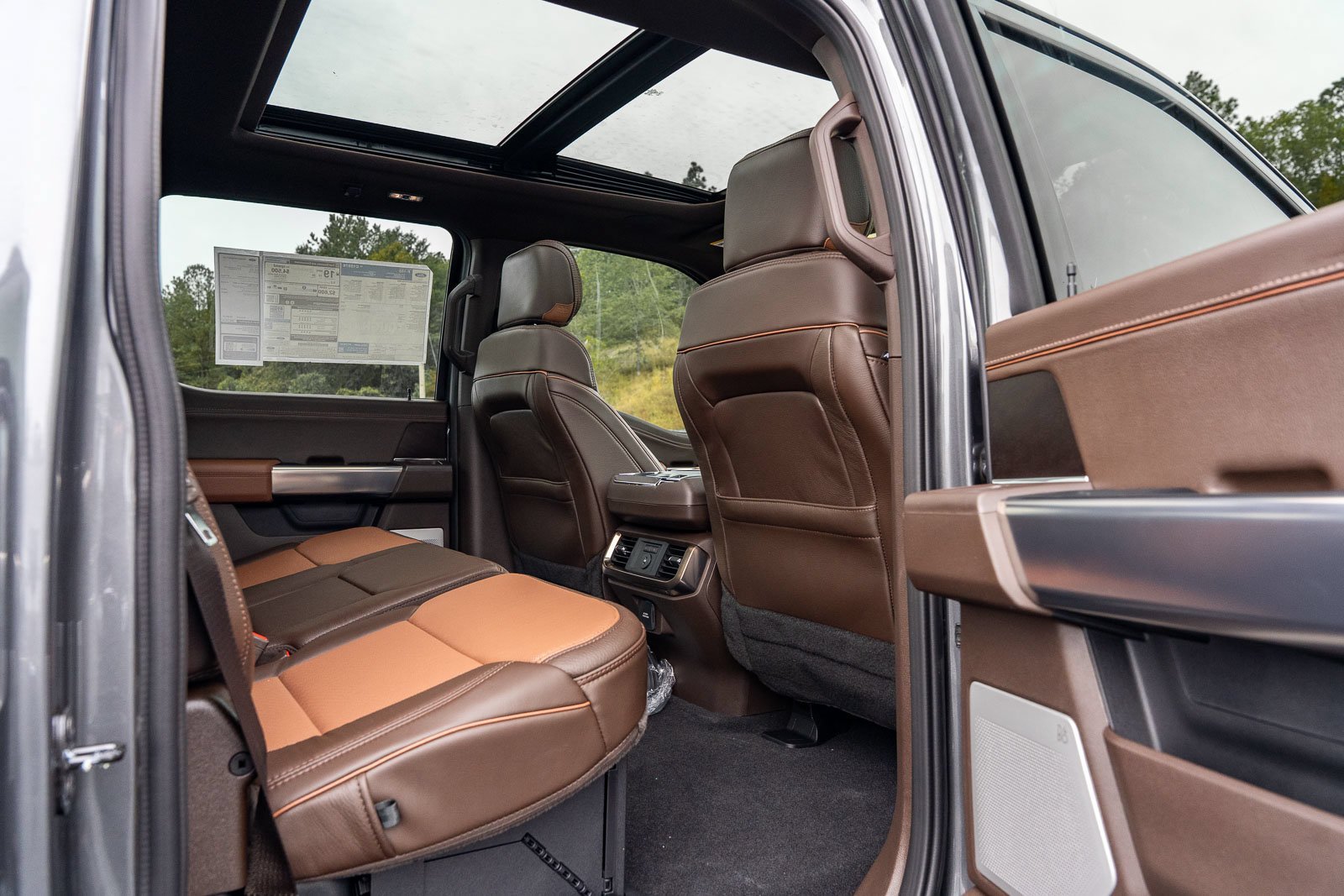 New 2026 Ford F150 King Ranch w/ Equipment Group 601A High AWD/4WD image 9