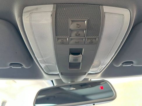 Used 2010 Mercedes-Benz E 350 Coupe image 43