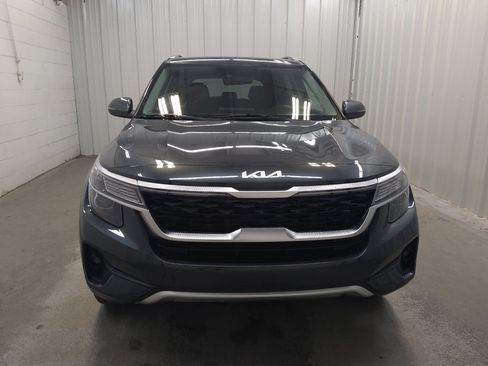 Used 2023 Kia Seltos S FWD image 14