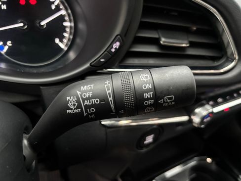 Certified 2025 MAZDA CX-30 AWD 2.5 S w/ Preferred Package image 22