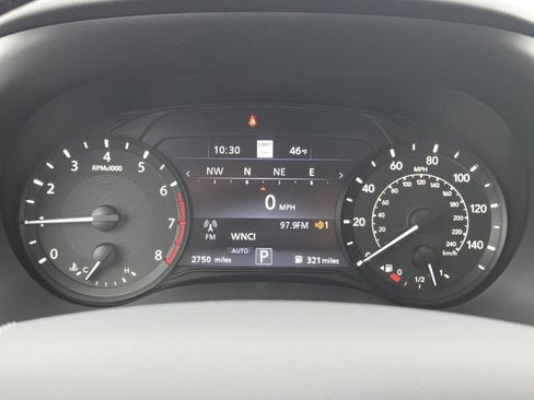 Used 2023 Nissan Armada Platinum image 32