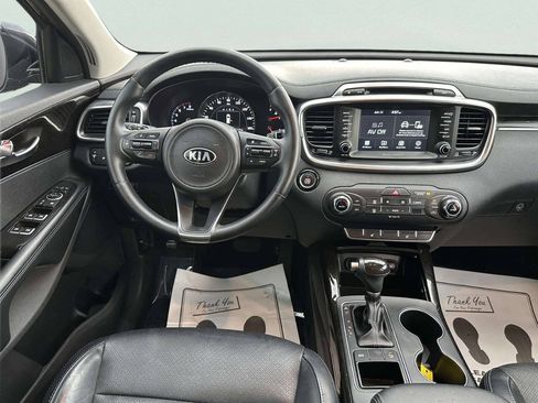 Used 2018 Kia Sorento EX FWD image 20