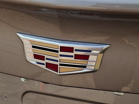 Certified 2025 Cadillac XT4 Premium Luxury FWD image 26