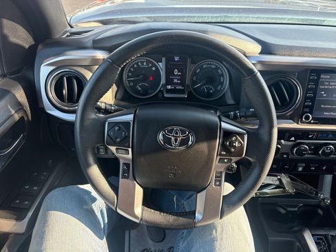Used 2023 Toyota Tacoma Limited image 14