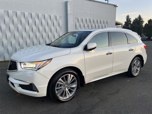 Used 2017 Acura MDX w/Advance Pkg image 2