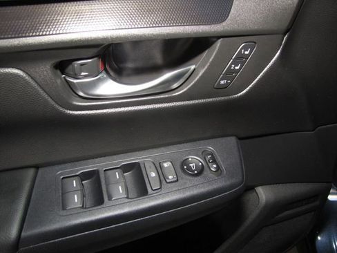 Certified 2025 Honda CR-V Sport-L image 11