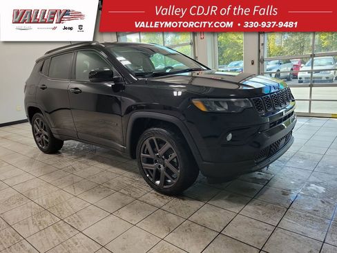 New 2026 Jeep Compass Limited AWD/4WD image 1