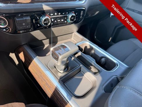 Used 2023 GMC Sierra 1500 Elevation w/ Preferred Package AWD/4WD image 33
