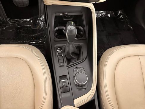 Used 2018 BMW X1 xDrive28i AWD/4WD image 17