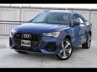 Used 2021 Audi Q3 2.0T Premium Plus w/ Premium Plus Package AWD/4WD video 1