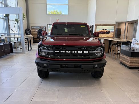 New 2026 Ford Bronco Outer Banks AWD/4WD image 2