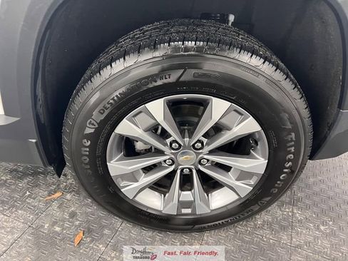 Used 2025 Chevrolet Equinox LT FWD image 21