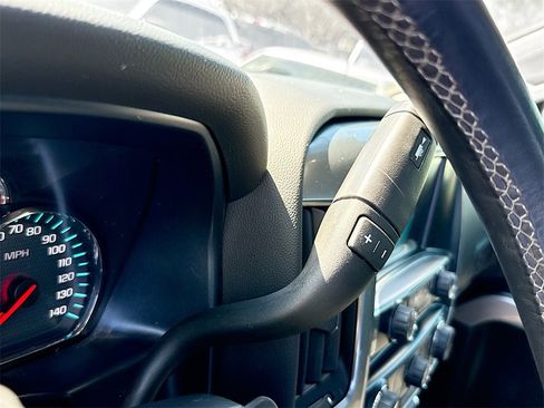 Used 2018 Chevrolet Silverado 1500 LT w/ All Star Edition image 18