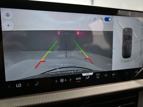 New 2025 Ford Explorer Active image 26