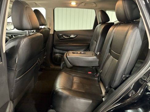 Used 2019 Nissan Rogue SL image 27