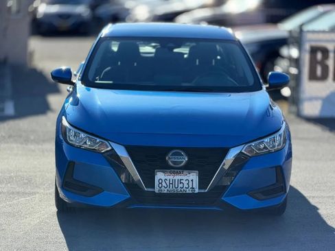 Used 2020 Nissan Sentra SV image 5