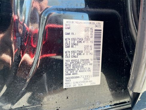 Used 2021 Nissan Frontier PRO-4X w/ Pro-4x Utility Package image 31