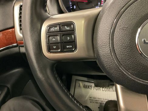 Used 2013 Jeep Grand Cherokee Limited w/ Trailer Tow Group AWD/4WD image 18