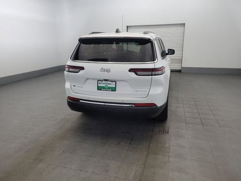 Used 2023 Jeep Grand Cherokee L Laredo AWD/4WD image 7