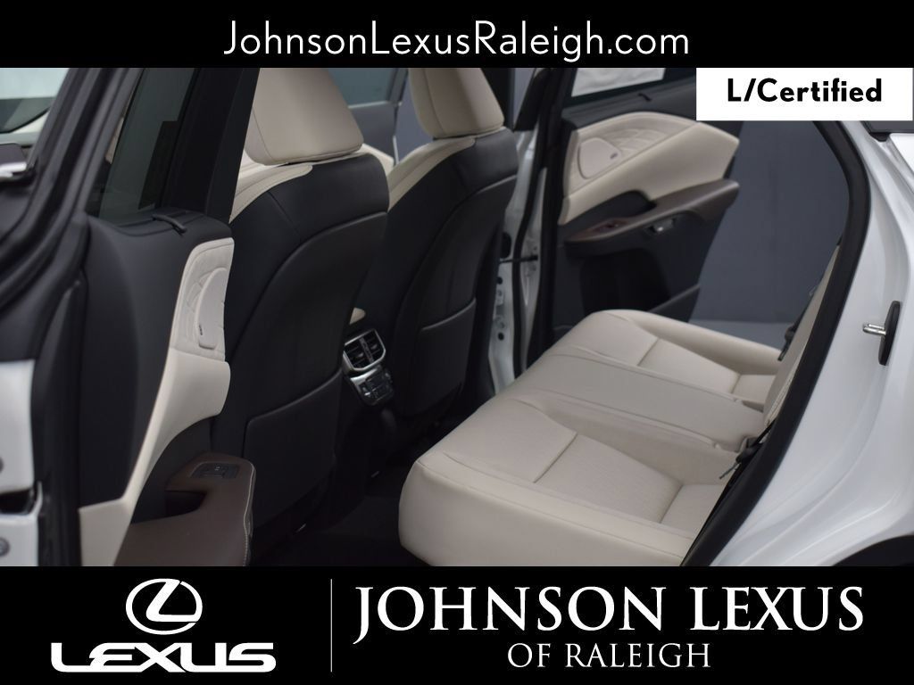 Certified 2025 Lexus RX 350 FWD w/ Convenience Package image 13
