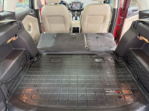 Used 2014 Ford C-MAX SEL w/ Equipment Group 302A image 26