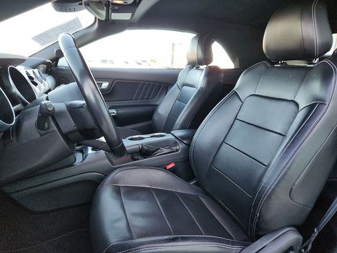 Used 2023 Ford Mustang Premium image 12