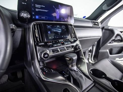 Used 2023 Lexus LX 600 4WD w/ Appearance Package image 36