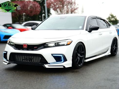 Used 2024 Honda Civic Si image 1