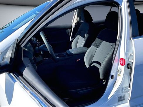 Certified 2025 Nissan Sentra S image 20