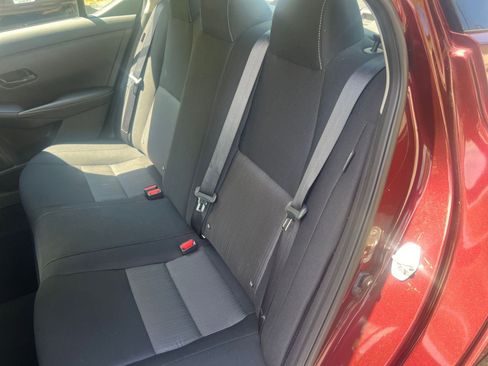 Used 2025 Nissan Sentra SV image 32