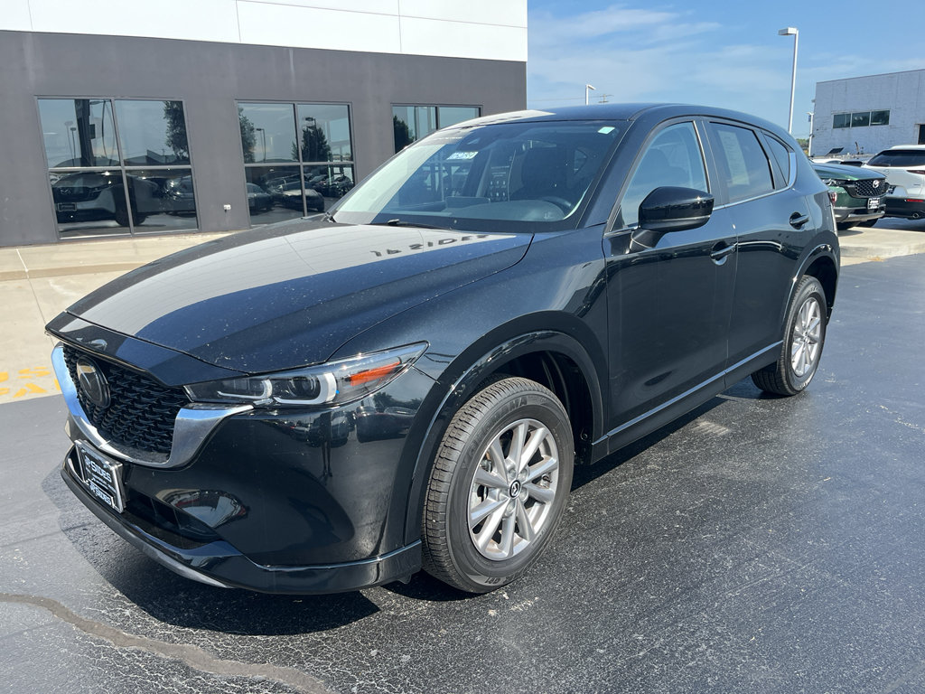 Used 2025 MAZDA CX-5 AWD 2.5 S w/ Select Package image 4