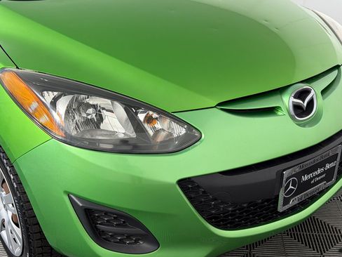 Used 2011 MAZDA MAZDA2 Sport FWD image 12